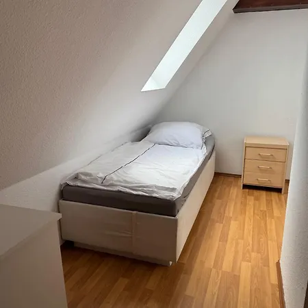 아파트 Gemütliches City-apartment 드레스덴